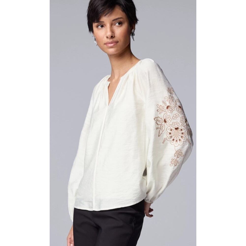 Simply Vera Wang Plus XXL White Notch Neck Embroidered Sleeves Blouse Boho